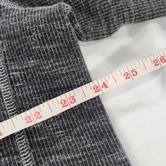 Tommy Bahama Men’s Quarter zip Reversible XL - Picture 5 of 5